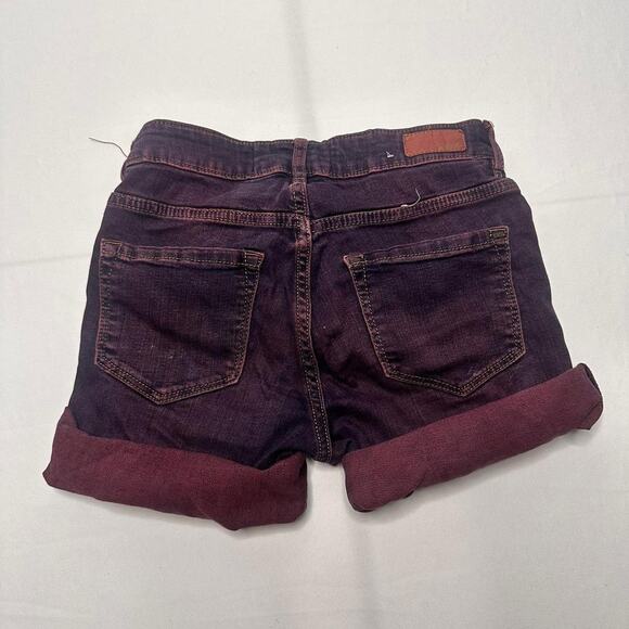 Garage Size 0 Denim Double Washed Color Shorts - Picture 2 of 4